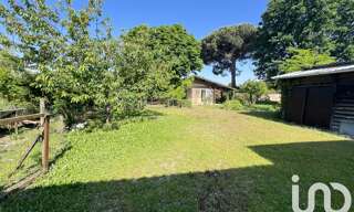 Terrain  863 m² à vendre à Le Pian-Médoc (33290)