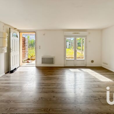 Appartement 2 pièces 770 €