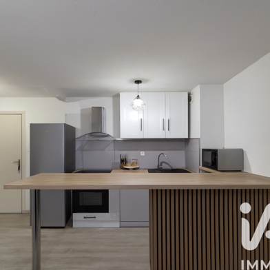 Appartement 3 pièces 142000 €