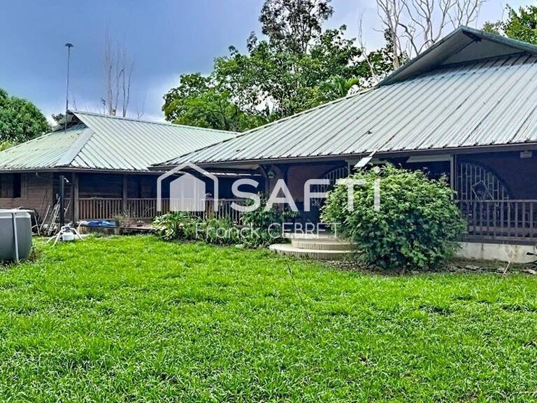 Domaine et villa sur 13000 m² — photo 1