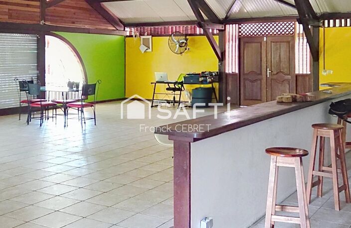 Domaine et villa sur 13000 m² — photo 2