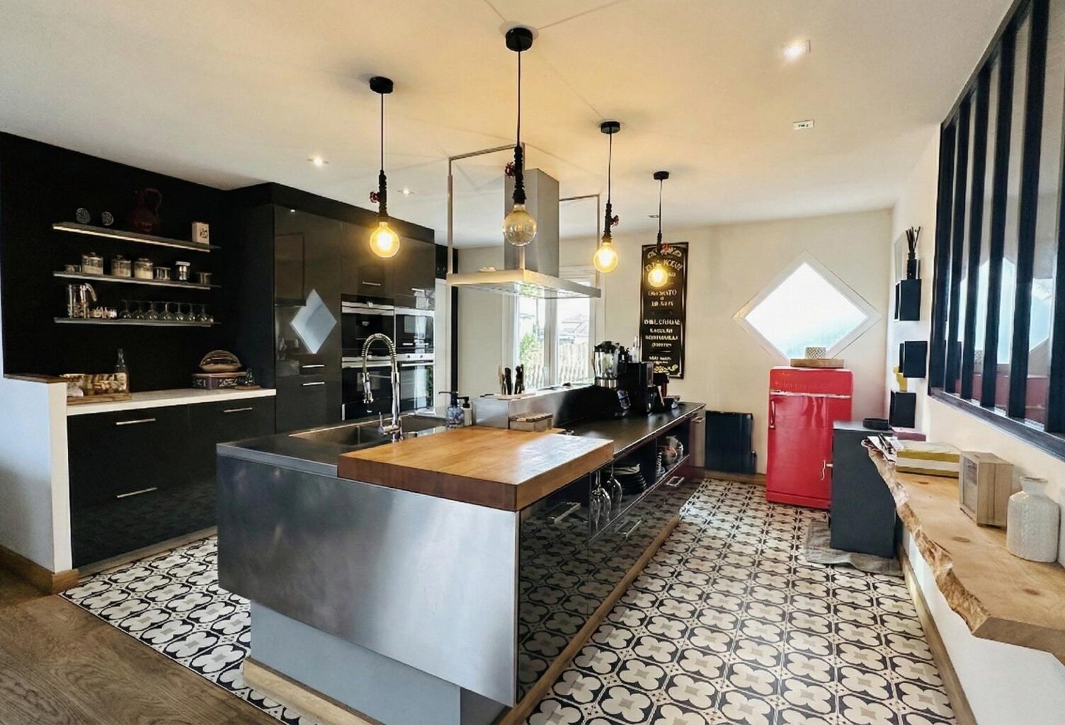 maison de plain-pied sur une parcelle de 1 756 m². — photo 1