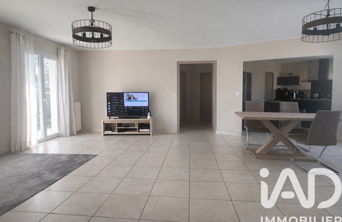 Vente Maison/villa 5 pièces — photo 2