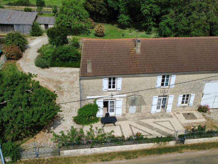 Vente Maison de village 6 pièces — photo 1