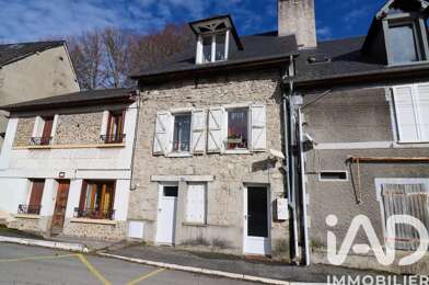 Immeuble  107000 €