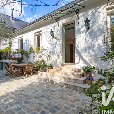 Maison 6 pièces 1050000 €