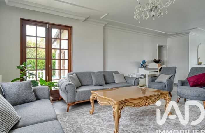 Vente Maison/villa 9 pièces — photo 4