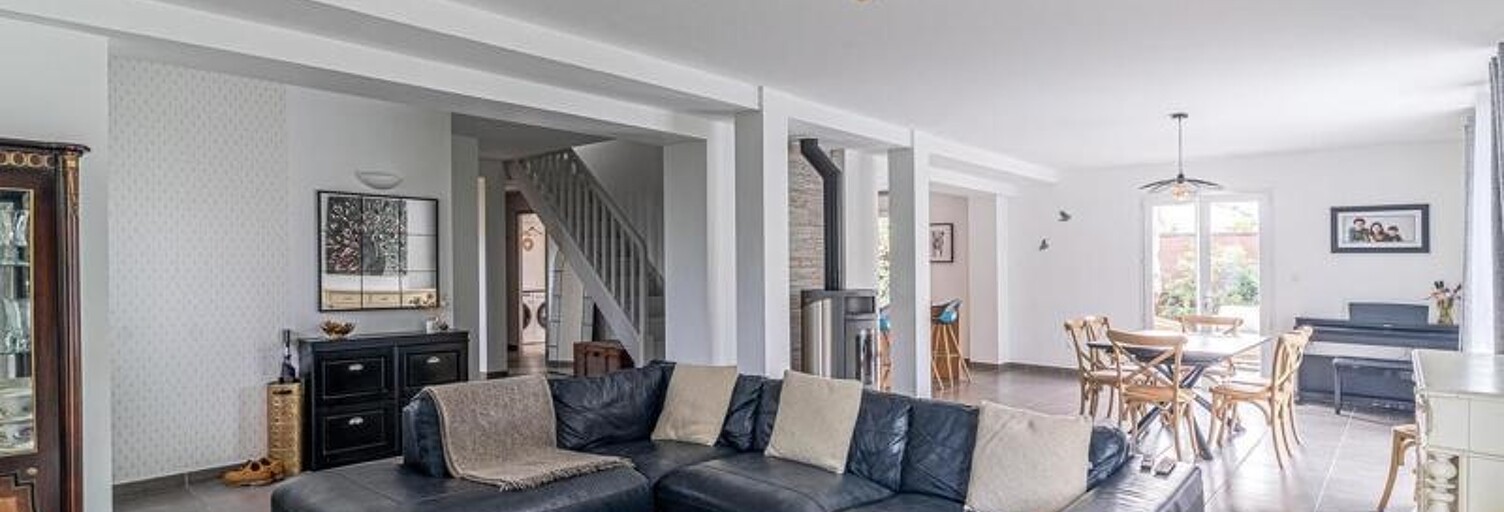 Maison 8 Pièces 205 m² à vendre à Mérignac (33700)