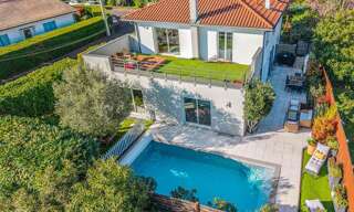 Maison 8 Pièces 205 m² à vendre à Mérignac (33700)