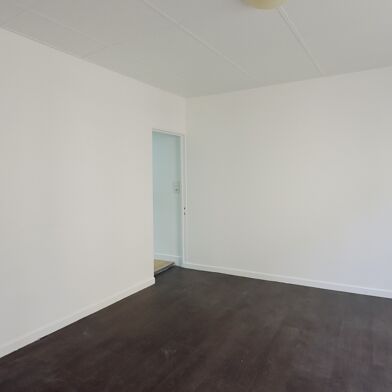 Maison 2 pièces 640 €