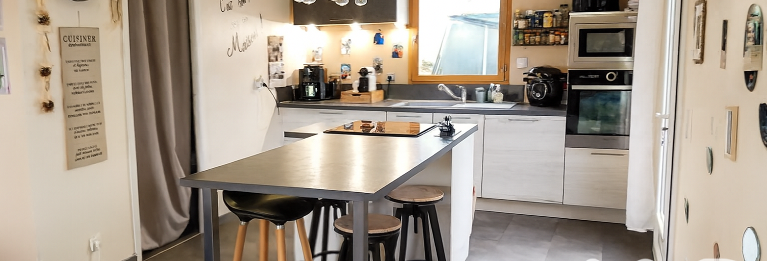 Maison 5 Pièces 86 m² à vendre à Saint-Christo-en-Jarez (42320)