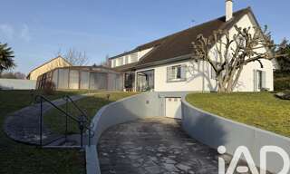 Maison 9 Pièces 323 m² à vendre à Ville-Saint-Jacques (77130)