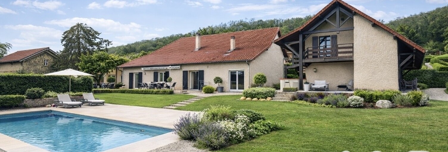 Maison 9 Pièces 285 m² à vendre à Salagnon (38890)