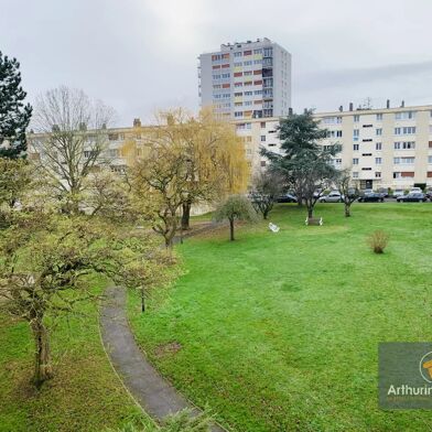 Appartement 4 pièces 72000 €