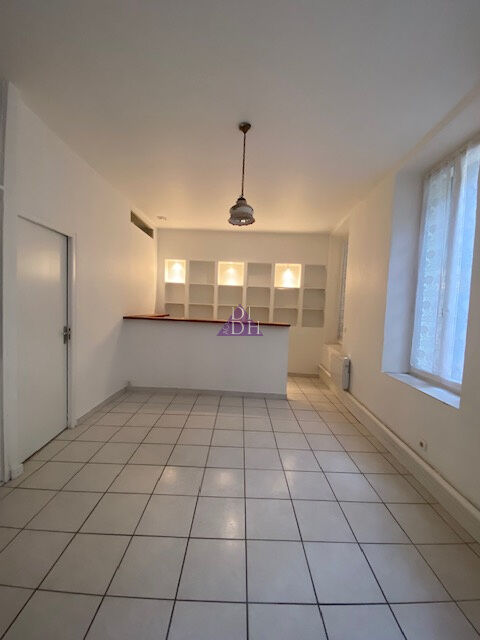 Appartement  T2 à louer Hyères 83400