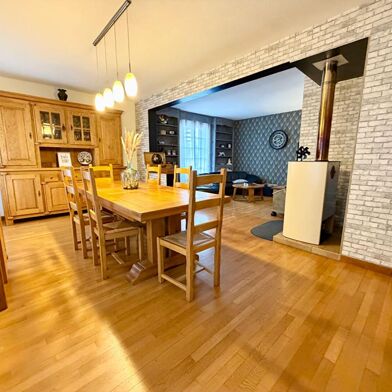 Maison 10 pièces 209500 €