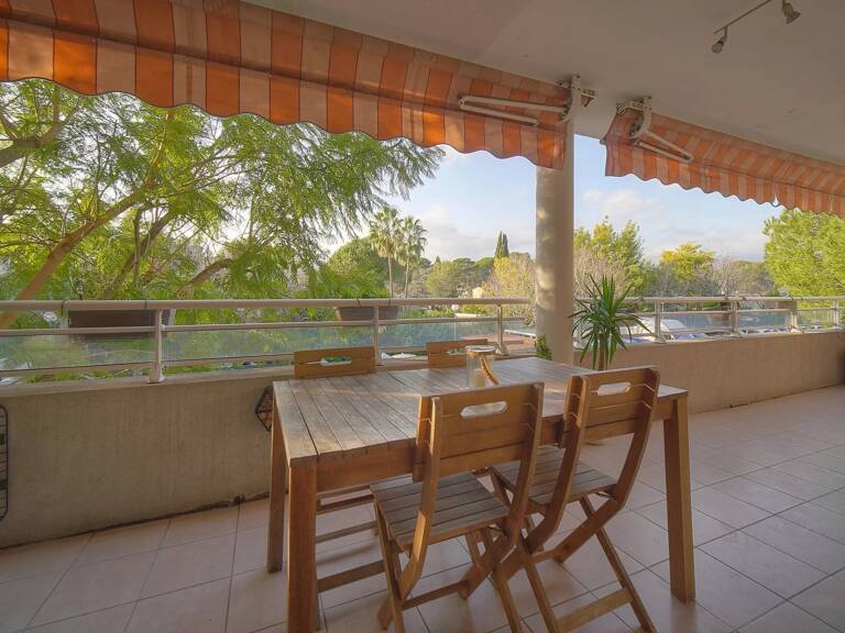 À vendre 3 pièces Le Cannet Aubarède – Résidence avec piscine et — photo 1