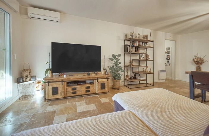 À vendre 3 pièces Le Cannet Aubarède – Résidence avec piscine et — photo 2