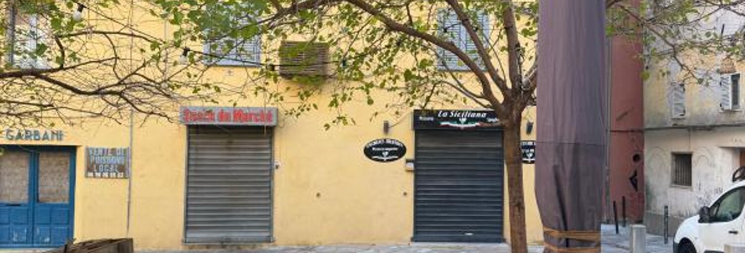 Commerce  23 m² à louer à Bastia (20200)