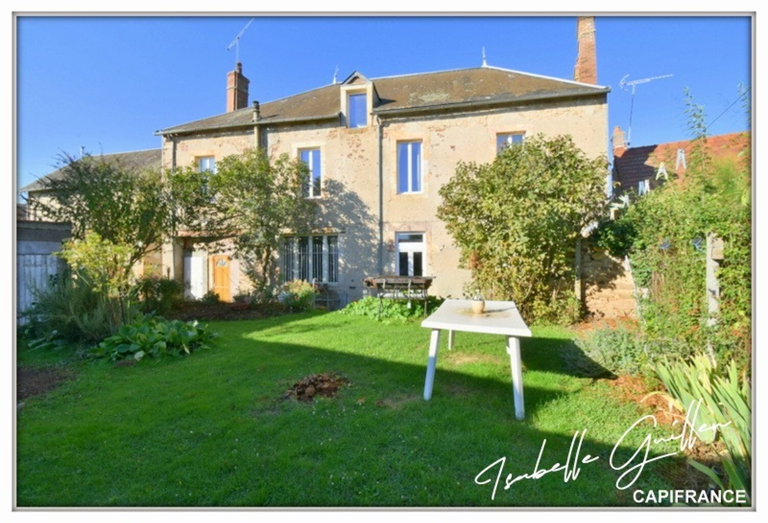 Maison à vendre 9 pièces VESDUN (18) — photo 1