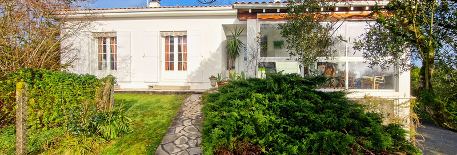 Maison 5 Pièces 110 m² à vendre à Tonnay-Boutonne (17380)