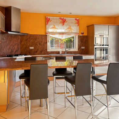 Maison 7 pièces 725000 €