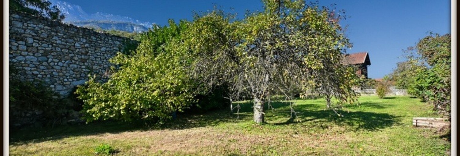 Terrain  825 m² à vendre à La Buissière (38530)