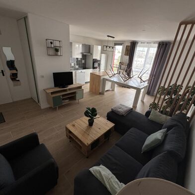 Appartement 3 pièces 1000 €