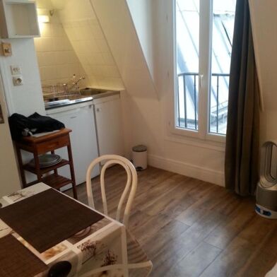 Appartement 1 pièces 470 €
