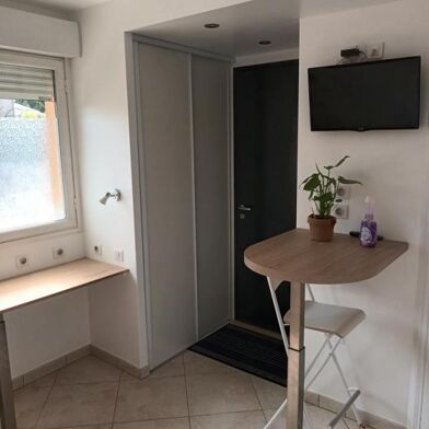 Appartement 1 pièces 610 €