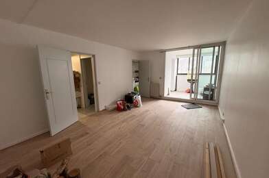 Appartement 5 pièces 1500 €