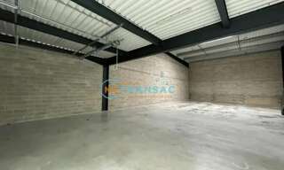 Local industriel  378 m² à louer à Bondoufle (91070)