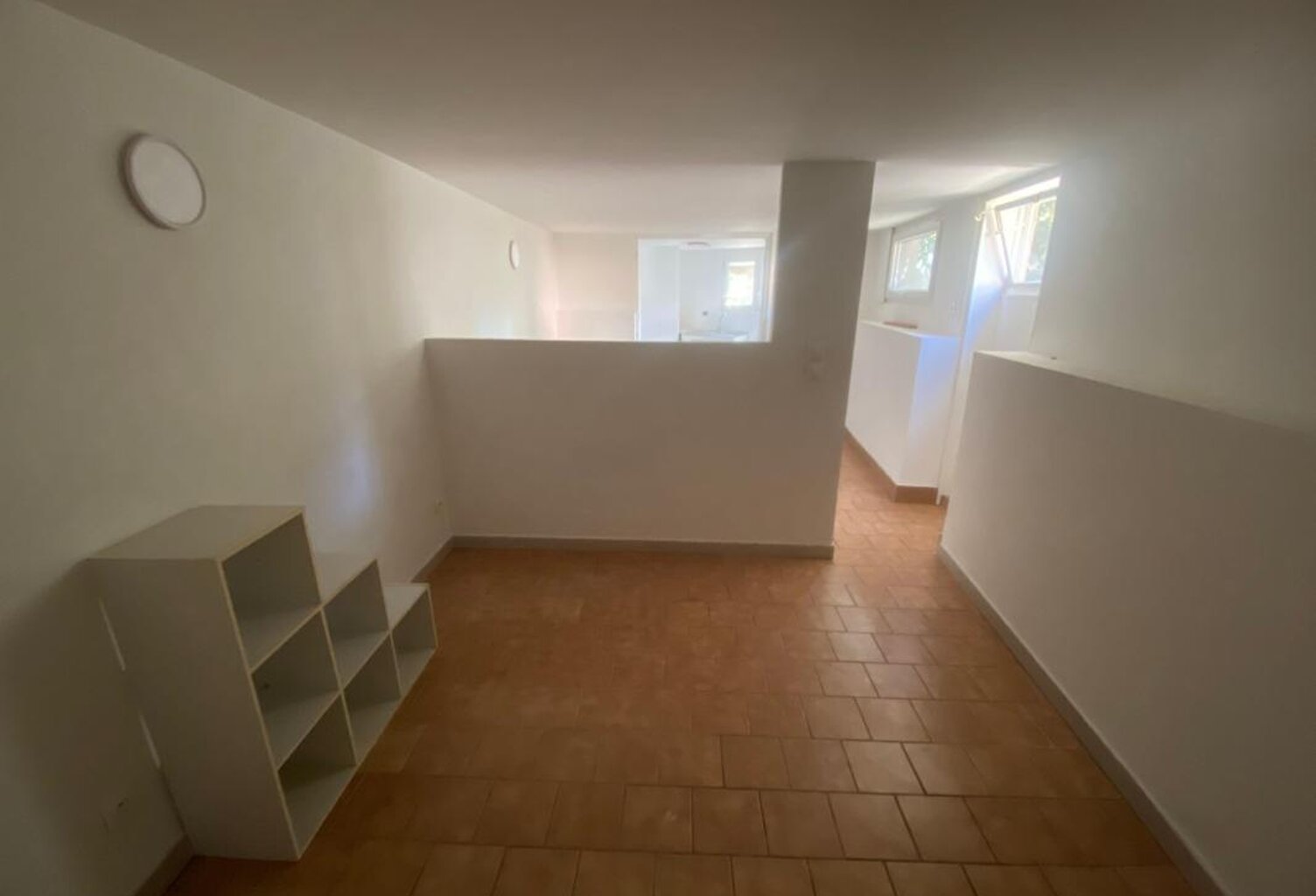 Bureau À Louer — photo 1