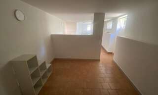 Bureau   m² à louer à Le Castellet (83330)