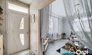 Maison 7 Pièces 250 m² à vendre à Saint-Éloy-les-Mines (63700)