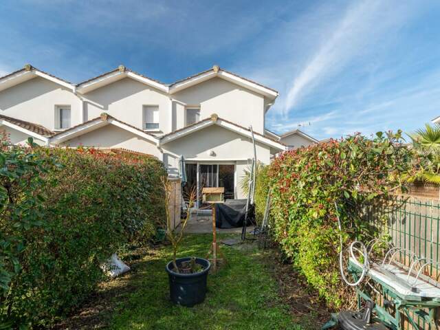 Maison À Vendre — photo du bien
