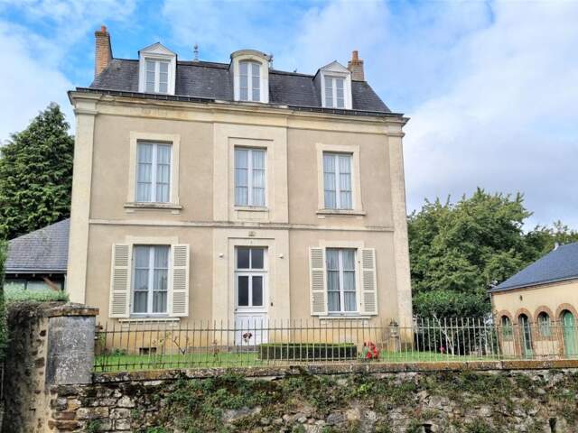 Maison de maître Asnieres Sur Vegre 7 pièce(s) 145 m2 — photo du bien
