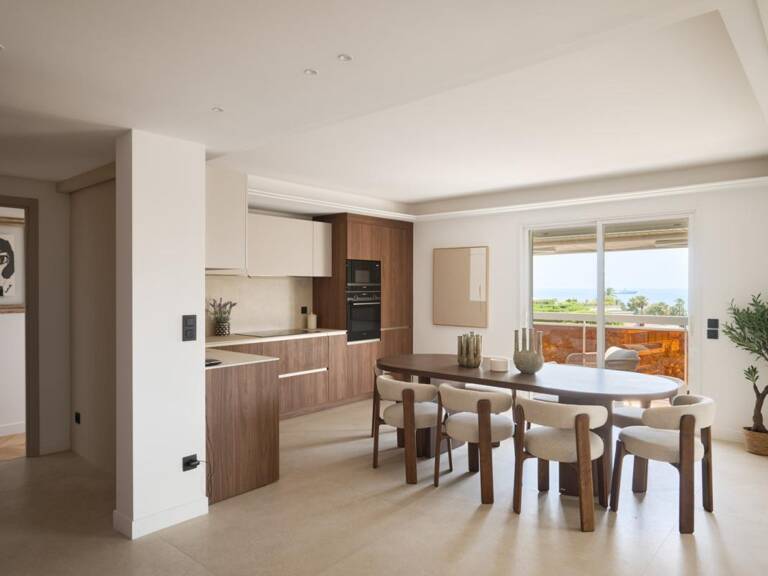 Cannes Californie Élégance et Sérénité : Appartement de Prestige avec Vue Mer Panoramique — photo 1