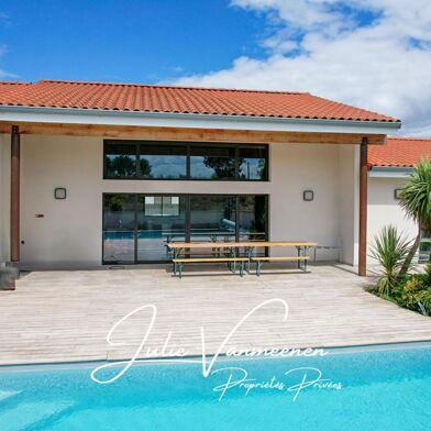 Maison 7 pièces 593000 €