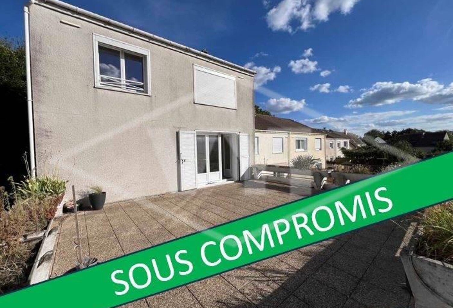 Vente maison 6 pièces 118 m² Combs-la-Ville (77380) — photo 1