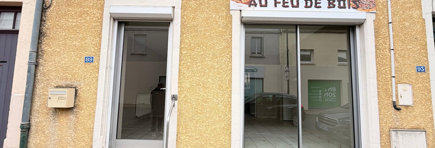 Commerce   m² à louer à Roanne (42300)