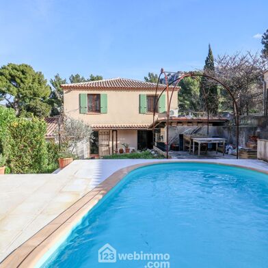 Maison 5 pièces 819000 €