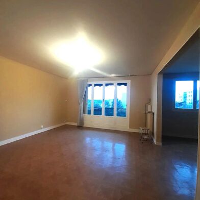 Appartement 4 pièces 173000 €