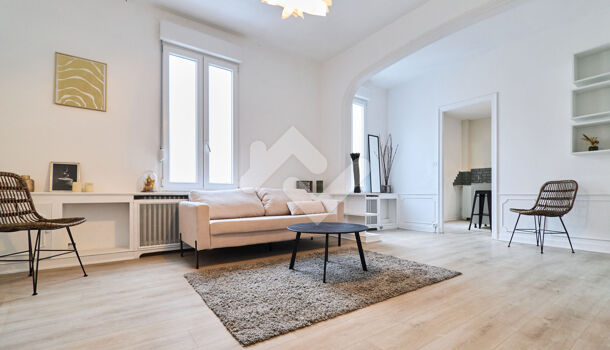 Immeuble 10 pièces  à vendre Magenta 51530