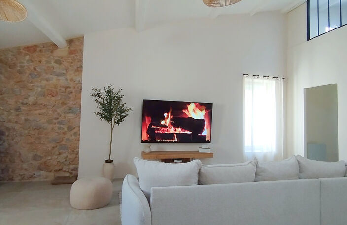 Maison de charme, avec studio privatif fort potentiel ! — photo 3