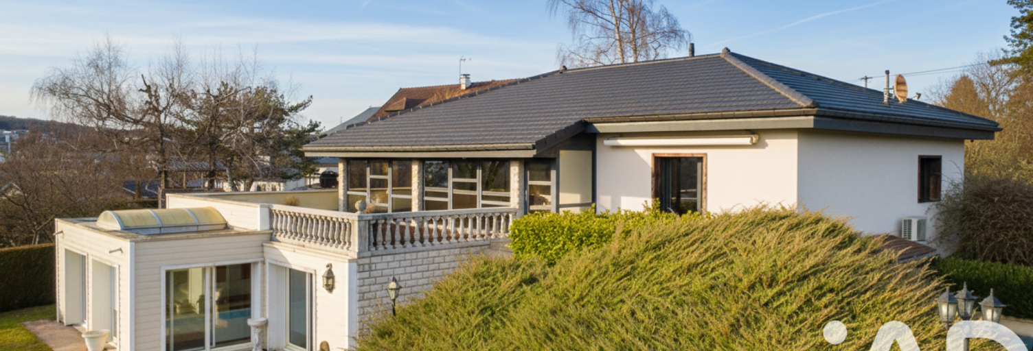 Maison 5 Pièces 180 m² à vendre à École-Valentin (25480)