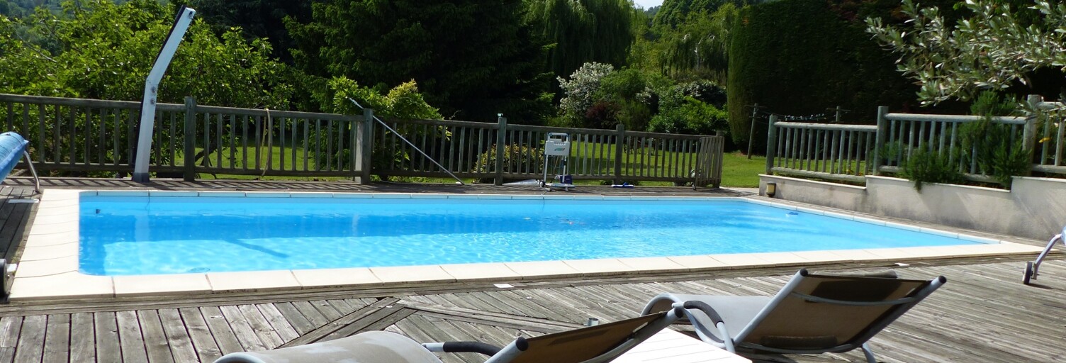 Maison 7 Pièces 153 m² à vendre à La Chapelle-Villars (42410)