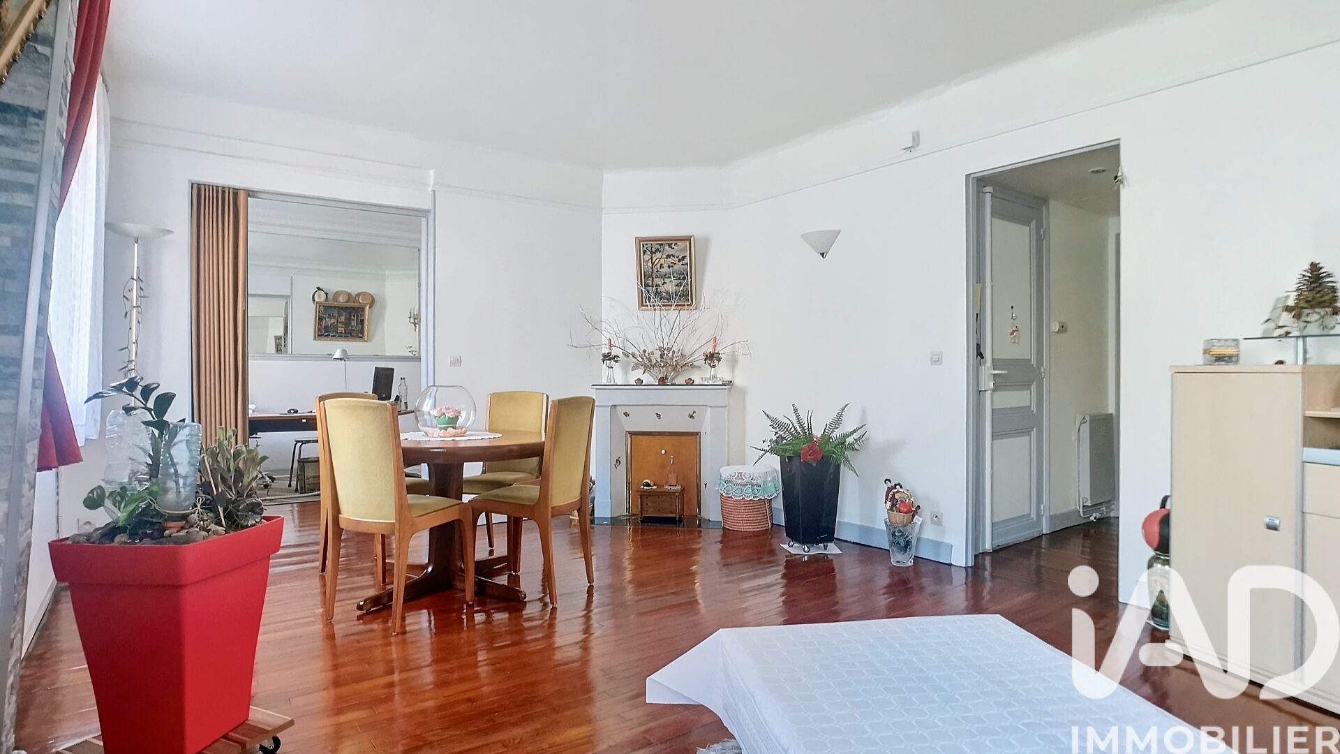 Appartement à vendre, 4 pièces, 76 m², Suresnes