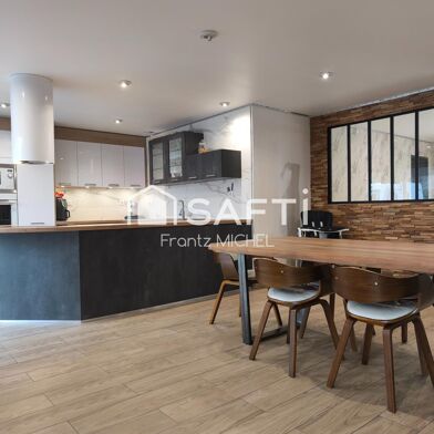 Maison 7 pièces 349900 €