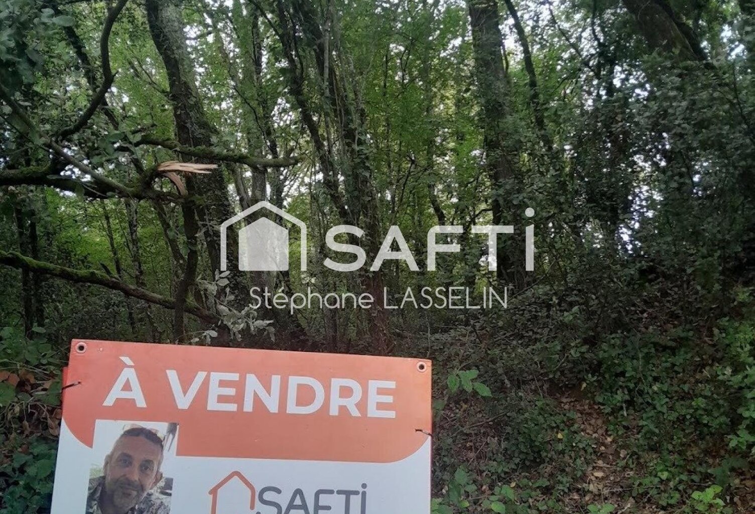 Magnifique terrain boisé constructible — photo 1
